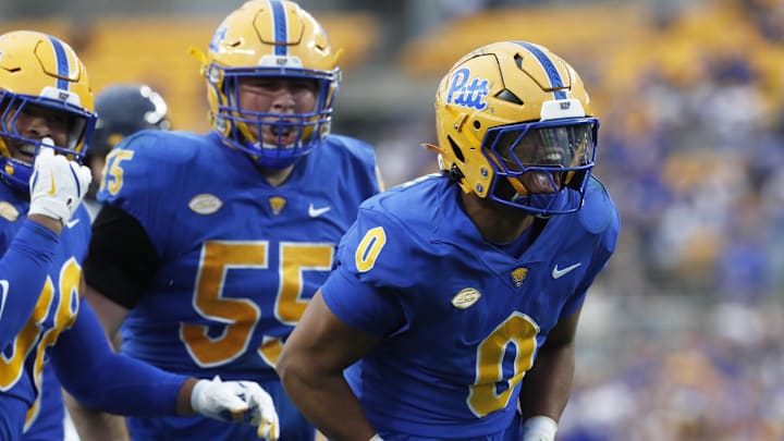 Oct 12, 2024; Pittsburgh, Pennsylvania, USA; Pittsburgh Panthers linebacker Braylan Lovelace (0) reacts after registering a sack against the California Golden Bears during the third quarter at Acrisure Stadium. Pittsburgh won 17-15. Mandatory Credit: Charles LeClaire-Imagn Images Oct 12, 2024; Pittsburgh, Pennsylvania, USA; Pittsburgh Panthers linebacker Braylan Lovelace (0) reacts after registering a sack against the California Golden Bears during the third quarter at Acrisure Stadium. Pittsburgh won 17-15. Mandatory Credit: Charles LeClaire-Imagn Images