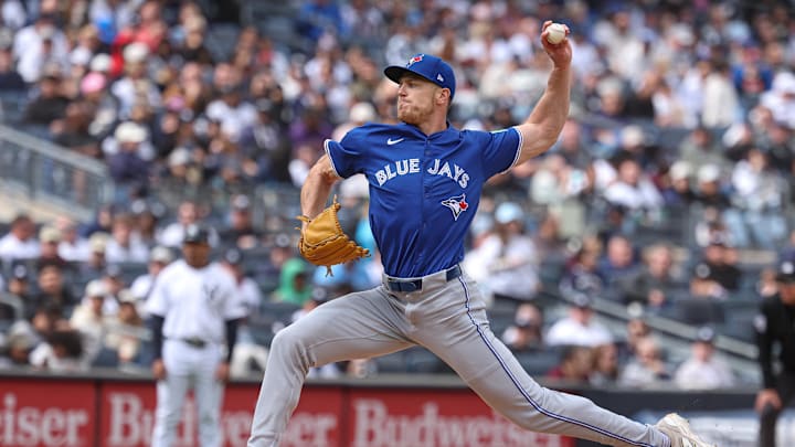 Apr 27, 2025; Bronx, New York, USA; Toronto Blue Jays relief pitcher Josh Walker (21) delivers a pitch during the seventh inning against the New York Yankees at Yankee Stadium. Mandatory Credit: Vincent Carchietta-Imagn Images Apr 27, 2025; Bronx, New York, USA; Toronto Blue Jays relief pitcher Josh Walker (21) delivers a pitch during the seventh inning against the New York Yankees at Yankee Stadium. Mandatory Credit: Vincent Carchietta-Imagn Images