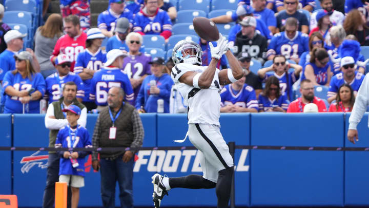 Sep 17, 2023; Orchard Park, New York, USA; Las Vegas Raiders wide receiver Tre Tucker (11) warms up prior to the game against the Buffalo Bills at Highmark Stadium. Mandatory Credit: Gregory Fisher-USA TODAY Sports Sep 17, 2023; Orchard Park, New York, USA; Las Vegas Raiders wide receiver Tre Tucker (11) warms up prior to the game against the Buffalo Bills at Highmark Stadium. Mandatory Credit: Gregory Fisher-USA TODAY Sports