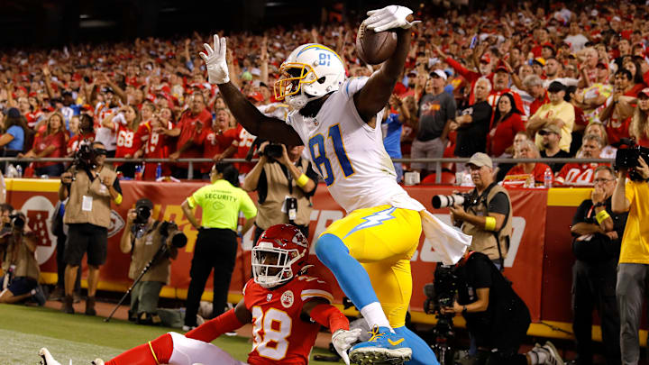 Los Angeles Chargers v Kansas City Chiefs