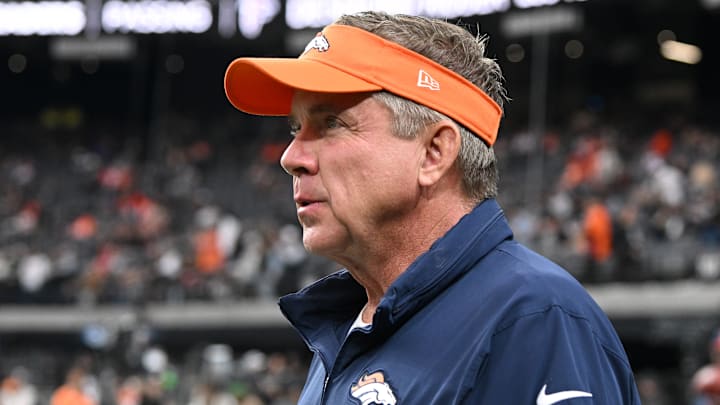 Denver Broncos v Las Vegas Raiders