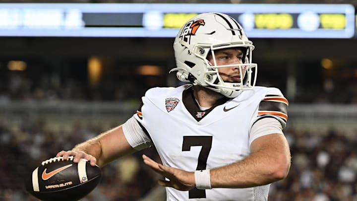 Sep 21, 2024; College Station, Texas, USA; Bowling Green Falcons quarterback Connor Bazelak (7) warms up on the sideline during the fourth quarter against the Texas A&M Aggies at Kyle Field. Mandatory Credit: Maria Lysaker-Imagn Images. Sep 21, 2024; College Station, Texas, USA; Bowling Green Falcons quarterback Connor Bazelak (7) warms up on the sideline during the fourth quarter against the Texas A&M Aggies at Kyle Field. Mandatory Credit: Maria Lysaker-Imagn Images.