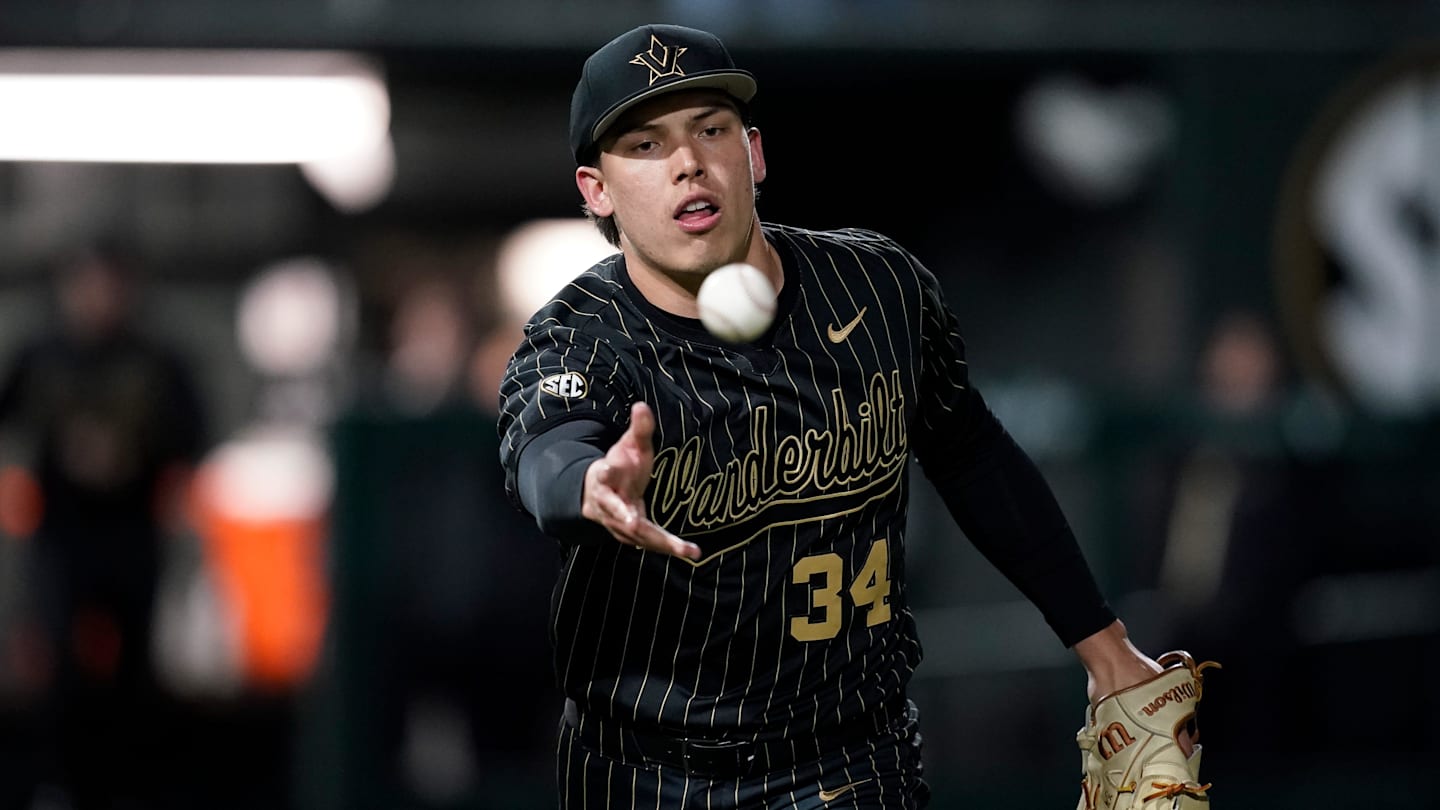 Column: Vanderbilt Baseball Margin for Error Has Reached Razor Thin
