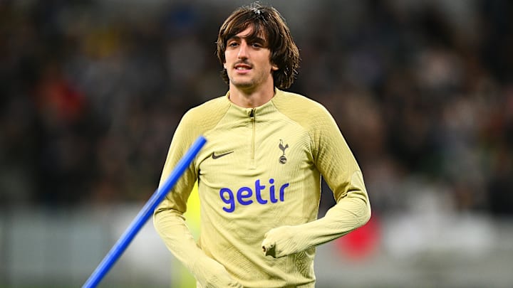 Tottenham Hotspur has loaned Bryan Gil to Girona for the 2024/25 season, as he was surplus to requirements under manager Ange Postecoglou.