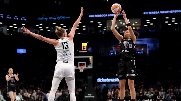 Golden State Valkyries v New York Liberty