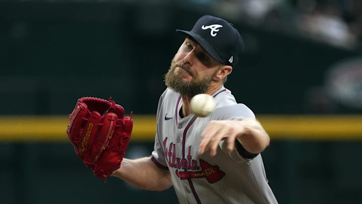 Chris Sale and Zack Wheeler are set for a marquee pitching duel on Thursday night, which points to the Under on the run total.