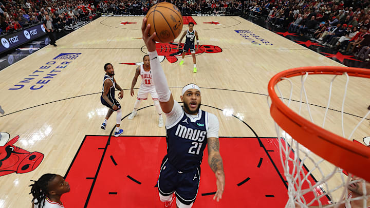 Dallas Mavericks v Chicago Bulls