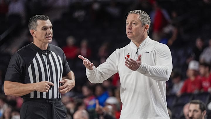 Georgia Bulldogs head coach Mike White