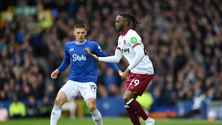 Everton FC v West Ham United FC - Premier League