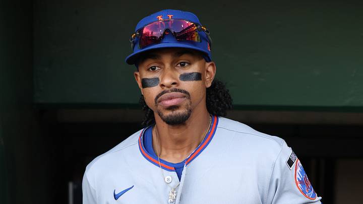 Aug 7, 2026; Pittsburgh, Pennsylvania, USA;  New York Mets shortstop Francisco Lindor (12) enters the dugout against the Pittsburgh Pirates at PNC Park. Mandatory Credit: Charles LeClaire-Imagn Images