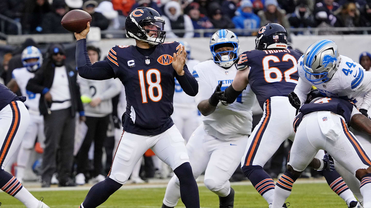 Caleb Williams misses 4,000 yards but sets coveted Bears' passing record in process