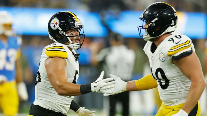 Pittsburgh Steelers linebackers T.J. Watt, Alex Highsmith Pittsburgh Steelers linebackers T.J. Watt, Alex Highsmith