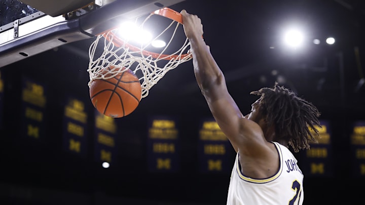 Michigan Wolverines forward Morez Johnson Jr. (21)