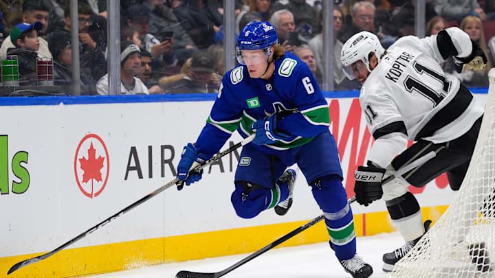 Los Angeles Kings v Vancouver Canucks