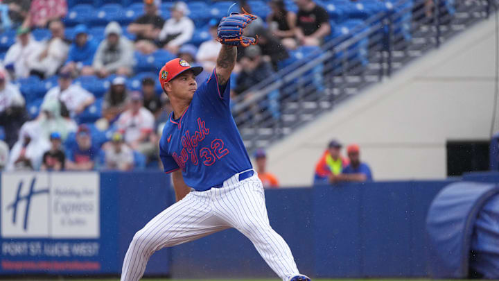 Feb 28, 2026; Port St. Lucie, Florida, USA; New York Mets pitcher Tobias Myers (32) pitches in the first inning against the Washington Nationals at Clover Park. Mandatory Credit: Jim Rassol-Imagn Images Feb 28, 2026; Port St. Lucie, Florida, USA; New York Mets pitcher Tobias Myers (32) pitches in the first inning against the Washington Nationals at Clover Park. Mandatory Credit: Jim Rassol-Imagn Images