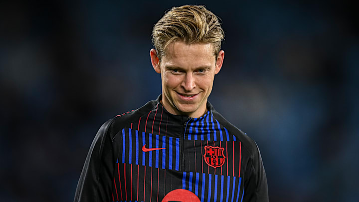 Frenkie de Jong has not responded to Barcelona's contract offer