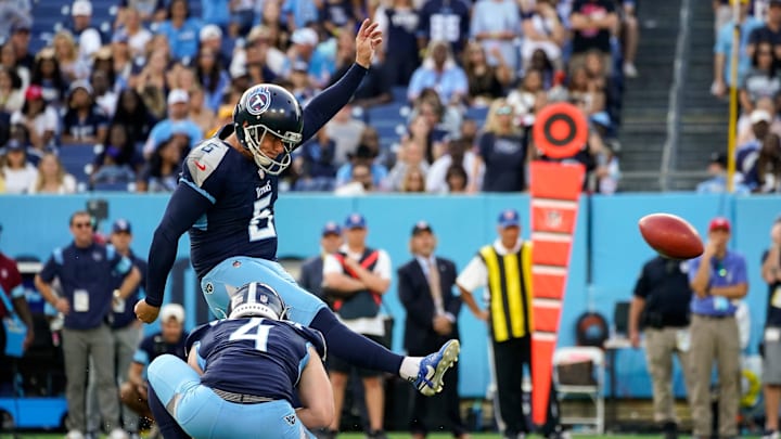 Nick Folk is back for his second stint with the New York Jets. 