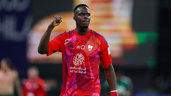 Edouard Mendy est le portier d'Al Ahli SC. Edouard Mendy est le portier d'Al Ahli SC.