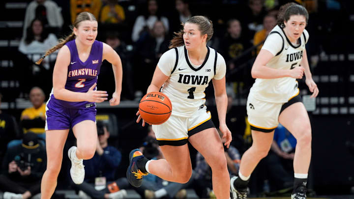 Iowa guard Taylor Stremlow (1) brings the ball down court Nov. 9, 2025 during a women’s basketball game against the Evansville Purple Aces at Carver-Hawkeye Arena in Iowa City, Iowa.