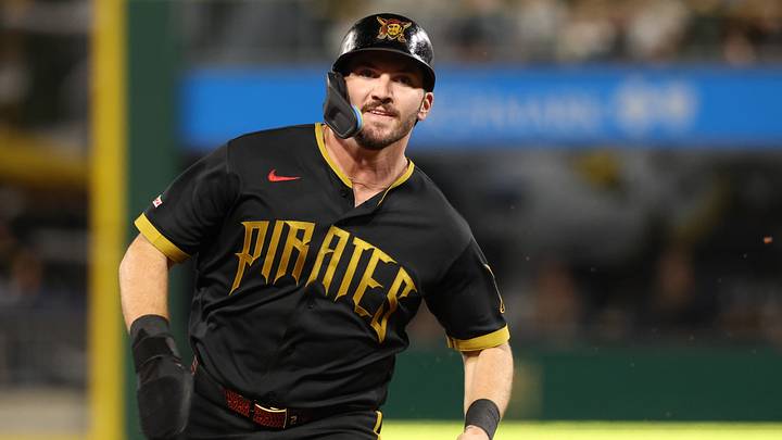 Sep 18, 2026; Pittsburgh, Pennsylvania, USA; Pittsburgh Pirates first baseman Spencer Horwitz (2) runs from first base to third base against the Kansas City Royals during the fourth inning at PNC Park. Mandatory Credit: Charles LeClaire-Imagn Images Sep 18, 2026; Pittsburgh, Pennsylvania, USA; Pittsburgh Pirates first baseman Spencer Horwitz (2) runs from first base to third base against the Kansas City Royals during the fourth inning at PNC Park. Mandatory Credit: Charles LeClaire-Imagn Images