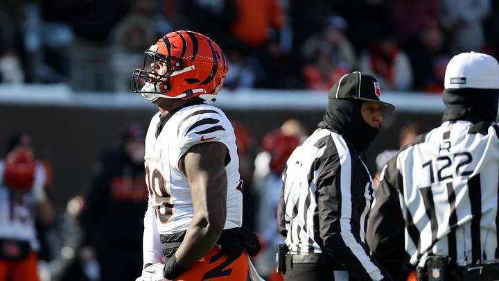 Dec 14, 2025; Cincinnati, Ohio, USA; Cincinnati Bengals defensive end Myles Murphy (99) celebrates his sack during the first quarter against the Baltimore Ravens at Paycor Stadium. Mandatory Credit: Joseph Maiorana-Imagn Images Dec 14, 2025; Cincinnati, Ohio, USA; Cincinnati Bengals defensive end Myles Murphy (99) celebrates his sack during the first quarter against the Baltimore Ravens at Paycor Stadium. Mandatory Credit: Joseph Maiorana-Imagn Images