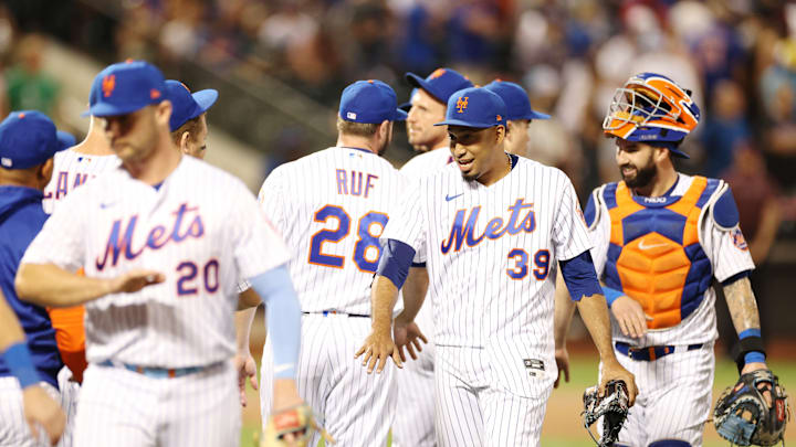Philadelphia Phillies v New York Mets