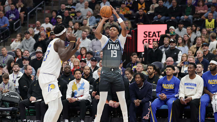 Nov 11, 2025; Salt Lake City, Utah, USA; Utah Jazz forward Ace Bailey (19) shoots the ball defended by Indiana Pacers forward Pascal Siakam (43) during the first quarter at Delta Center. Mandatory Credit: Chris Nicoll-Imagn Images