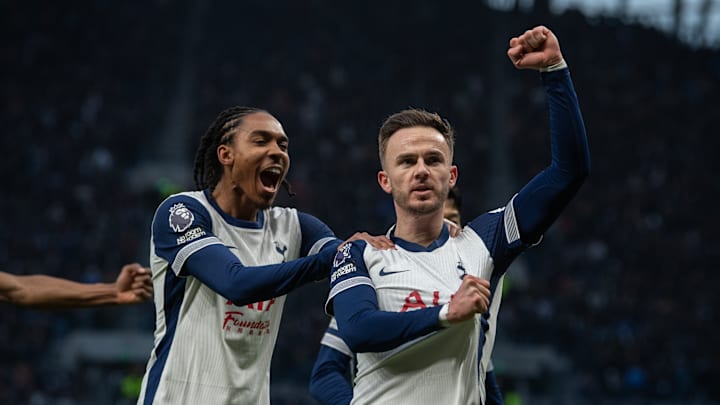 Tottenham Hotspur FC v Manchester United FC - Premier League