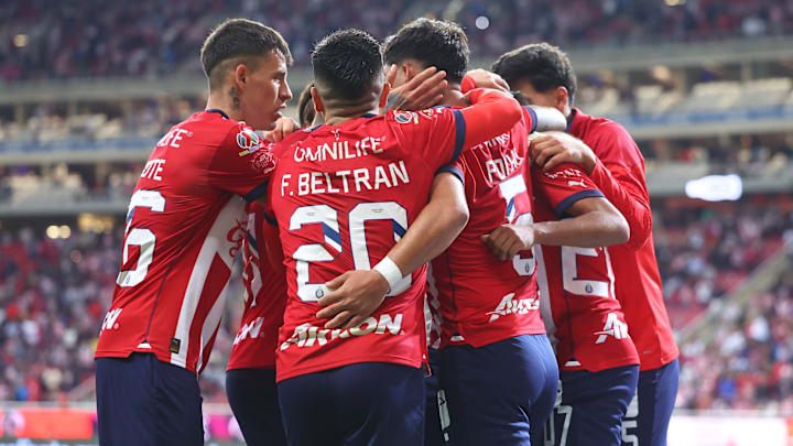 Chivas tendría dos ausentes ante Pumas