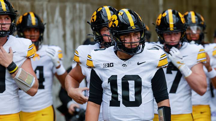 Oct 9, 2026; Seattle, Washington, USA; Iowa Hawkeyes quarterback Jeremy Hecklinski (10) exits the locker room before pregame warmups against the Washington Huskies at Husky Stadium. Mandatory Credit: Joe Nicholson-Imagn Images