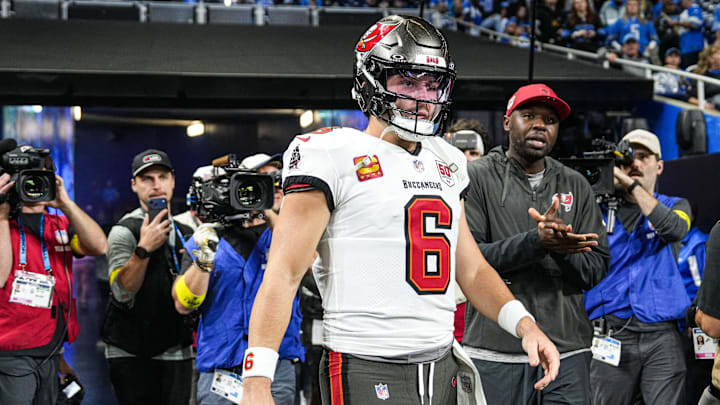Tampa Bay Buccaneers quarterback Baker Mayfield (6) takes the field for warm up at Ford Field in Detroit on Monday, Oct. 20, 2025.