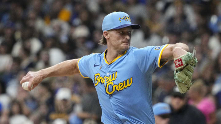Aug 22, 2025; Milwaukee, Wisconsin, USA; Milwaukee Brewers pitcher Shelby Miller (55) delivers a pitch against the San Francisco Giants in the sixth inning at American Family Field. Mandatory Credit: Michael McLoone-Imagn Images Aug 22, 2025; Milwaukee, Wisconsin, USA; Milwaukee Brewers pitcher Shelby Miller (55) delivers a pitch against the San Francisco Giants in the sixth inning at American Family Field. Mandatory Credit: Michael McLoone-Imagn Images