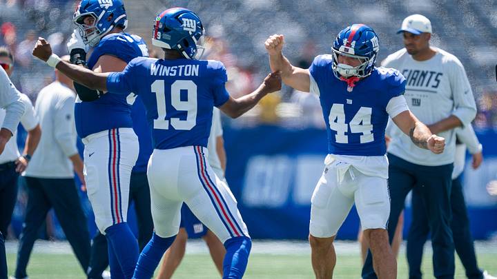New York Giants quarterback Jameis Winston (19) and New York Giants running back Cam Skattebo (44) New York Giants quarterback Jameis Winston (19) and New York Giants running back Cam Skattebo (44)