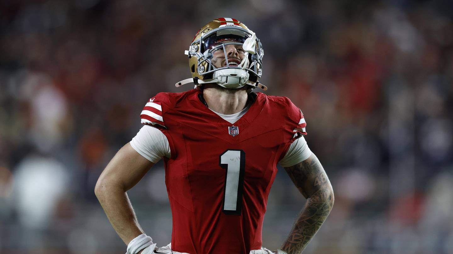 3 Dynasty Fantasy Football Players to Sell Before 