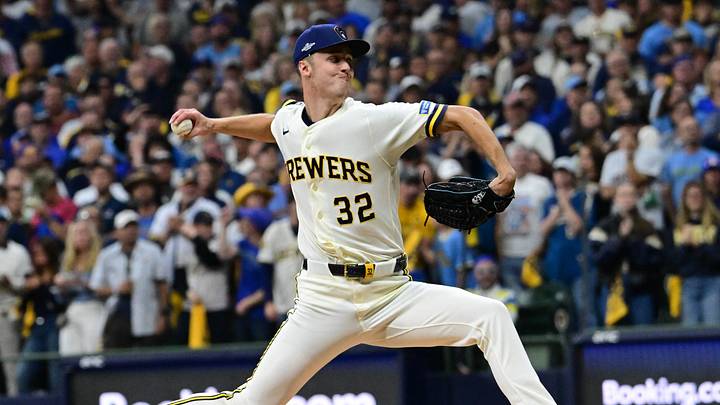 Oct 3, 2026; Milwaukee, Wisconsin, USA; Milwaukee Brewers pitcher Jacob Misiorowski (32) pitches against the San Diego Padres during the first inning at American Family Field. Mandatory Credit: Benny Sieu-Imagn Images Oct 3, 2026; Milwaukee, Wisconsin, USA; Milwaukee Brewers pitcher Jacob Misiorowski (32) pitches against the San Diego Padres during the first inning at American Family Field. Mandatory Credit: Benny Sieu-Imagn Images