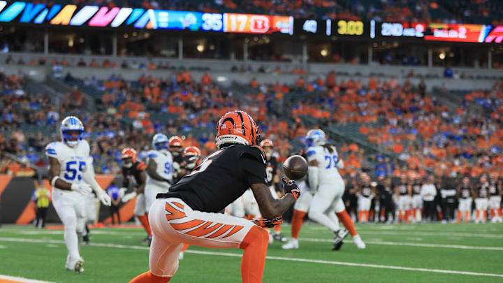Oct 5, 2025; Cincinnati, Ohio, USA; Cincinnati Bengals wide receiver Tee Higgins (5) catches a touchdown pass during the fourth quarter against the Detroit Lions at Paycor Stadium. Mandatory Credit: Katie Stratman-Imagn Images Oct 5, 2025; Cincinnati, Ohio, USA; Cincinnati Bengals wide receiver Tee Higgins (5) catches a touchdown pass during the fourth quarter against the Detroit Lions at Paycor Stadium. Mandatory Credit: Katie Stratman-Imagn Images