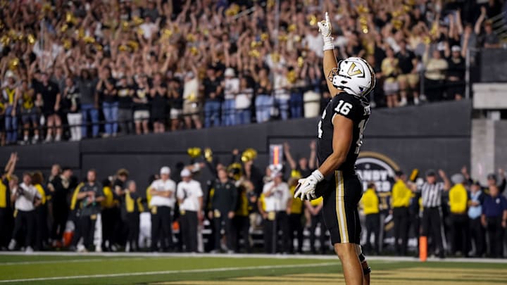 Vanderbilt tight end Cole Spence (16 catches the game-winning touchdown against Auburn in overtime at FirstBank Stadium in Nashville, Tenn., Saturday, Nov. 8, 2025.