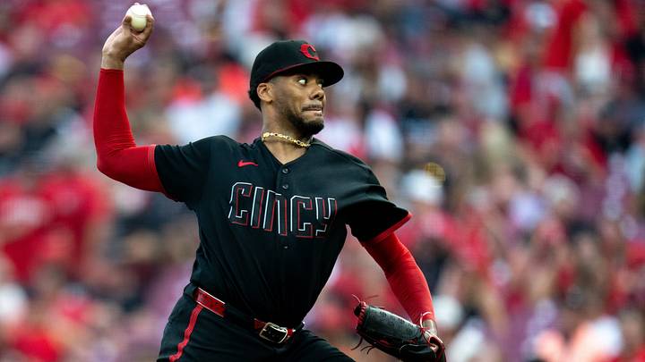 Cincinnati Reds pitcher Hunter Greene (21) pitches in the sixth inning between the Pittsburgh Pirates and Cincinnati Reds at Great American Ball Park in Cincinnati on Friday, July 31, 2026. Cincinnati Reds pitcher Hunter Greene (21) pitches in the sixth inning between the Pittsburgh Pirates and Cincinnati Reds at Great American Ball Park in Cincinnati on Friday, July 31, 2026.