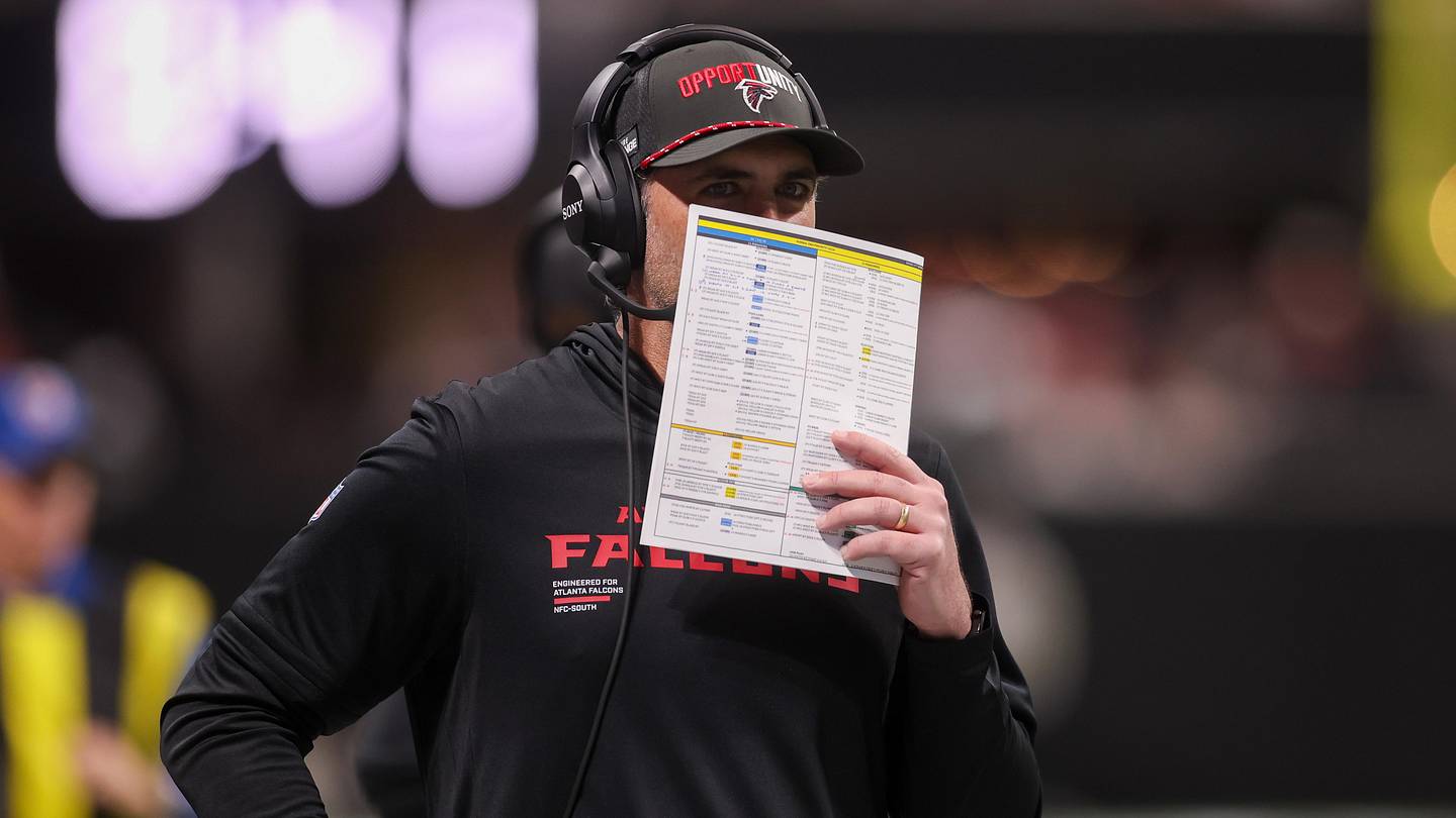 Bucs Brass Believe Zac Robinson Has What It Takes to Restore Buccaneers Offense