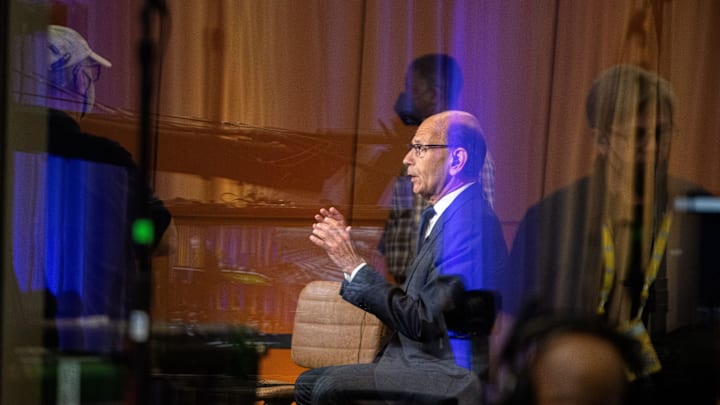 July 19, 2022; Atlanta,GA, USA; Paul Finebaum talks on a television set during SEC Media Days at the College Football Hall of Fame in Atlanta Tuesday, July 19, 2022. Gary Cosby Jr.-The Tuscaloosa News

Alabama At Sec Media Days