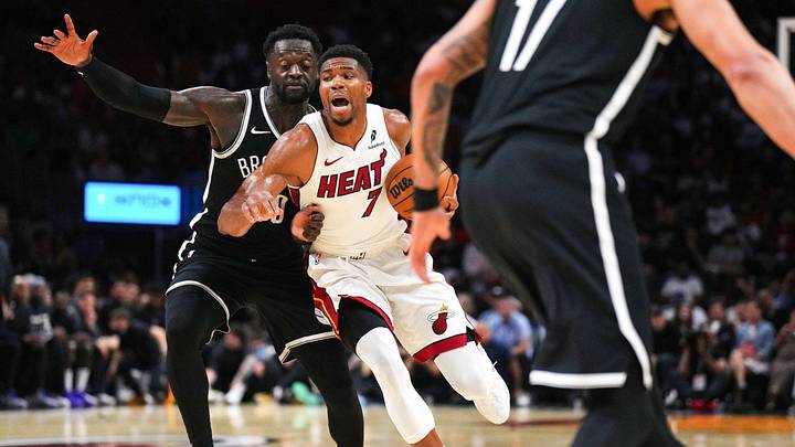 Oct 14, 2026; Miami, Florida, USA; Miami Heat forward Giannis Antetokounmpo (7) drives past Brooklyn Nets forward Julius Randle (30) during the second half at Kaseya Center. Mandatory Credit: Jim Rassol-Imagn Images Oct 14, 2026; Miami, Florida, USA; Miami Heat forward Giannis Antetokounmpo (7) drives past Brooklyn Nets forward Julius Randle (30) during the second half at Kaseya Center. Mandatory Credit: Jim Rassol-Imagn Images