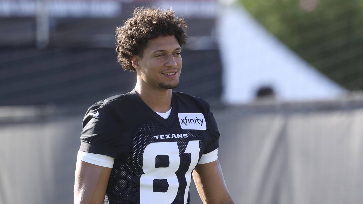Texans WR Jayden Higgins Has All the Makings of a Big 2026 Season