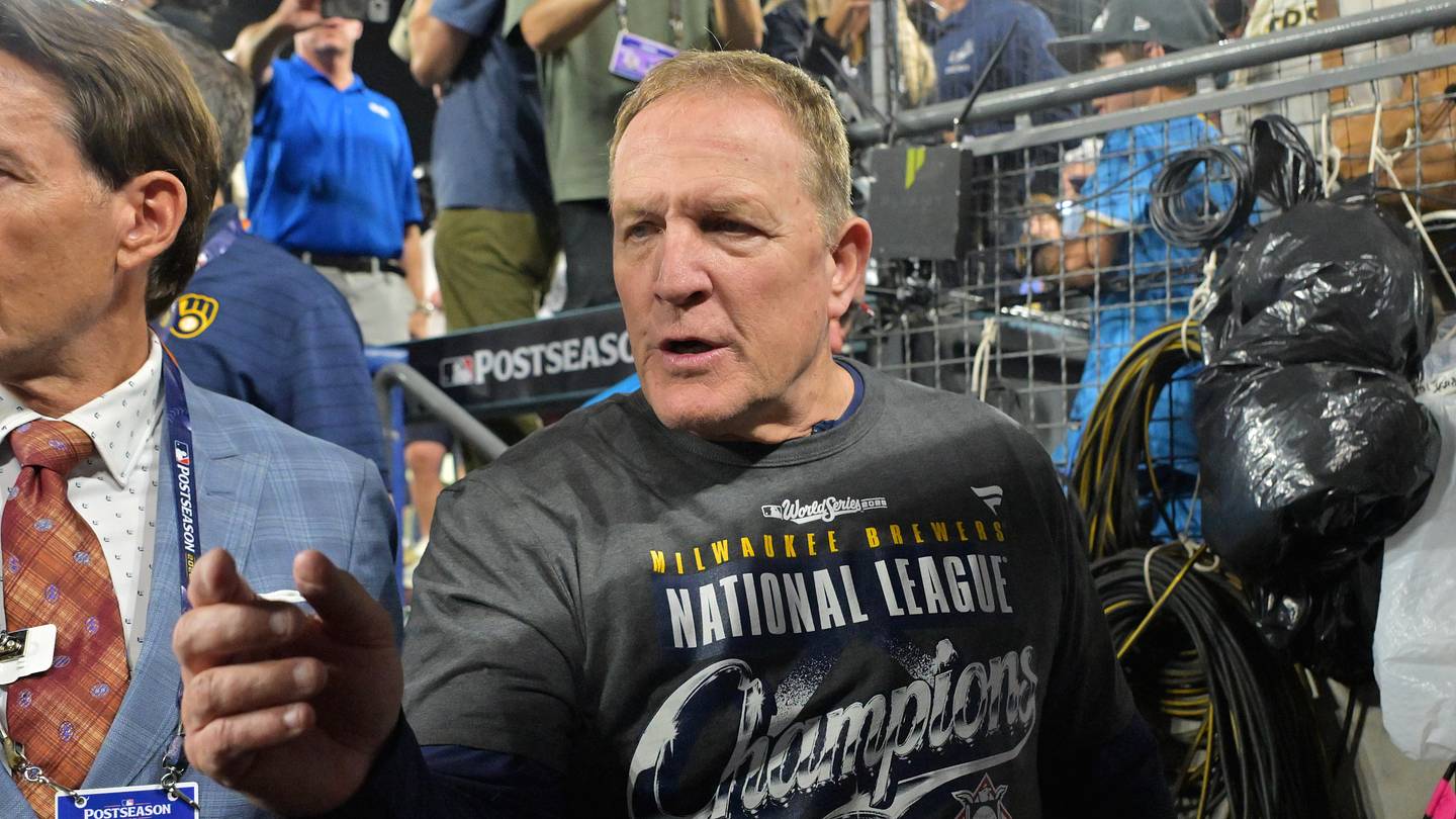 What Pat Murphy Said After Brewers Clinch World Series Berth
