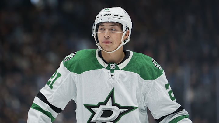 Jason Robertson has 10 goals during his six-game goal streak.