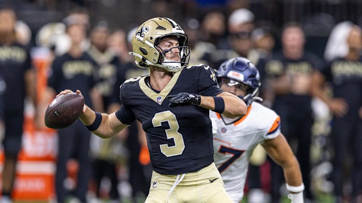 Aug 23, 2025; New Orleans, Louisiana, USA; New Orleans Saints quarterback Jake Haener (3) drops back to pass against Denver Broncos during the second half at Caesars Superdome. Mandatory Credit: Stephen Lew-Imagn Images Aug 23, 2025; New Orleans, Louisiana, USA; New Orleans Saints quarterback Jake Haener (3) drops back to pass against Denver Broncos during the second half at Caesars Superdome. Mandatory Credit: Stephen Lew-Imagn Images