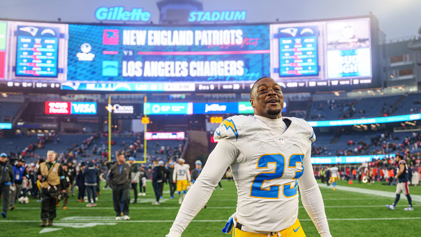 Chargers vs. Patriots predictions: How experts are picking NFL playoff showdown