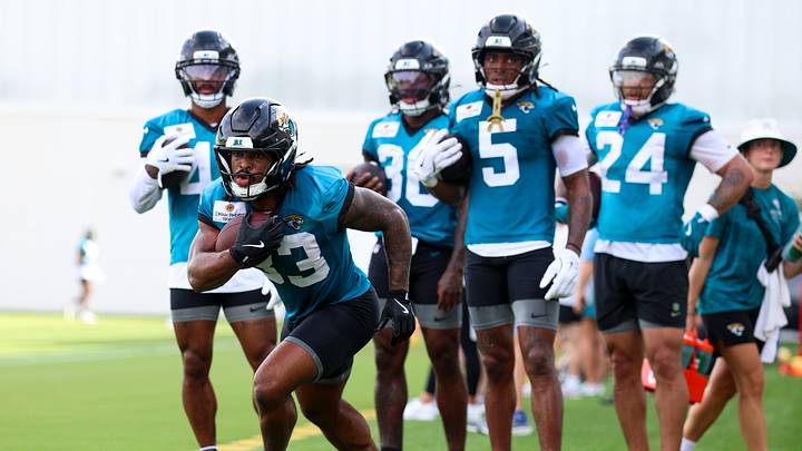 Aug 2, 2026; Jacksonville, FL, USA; Jacksonville Jaguars running back Bhayshul Tuten (33) participates in training camp at Miller Electric Center. Mandatory Credit: Nathan Ray Seebeck-Imagn Images Aug 2, 2026; Jacksonville, FL, USA; Jacksonville Jaguars running back Bhayshul Tuten (33) participates in training camp at Miller Electric Center. Mandatory Credit: Nathan Ray Seebeck-Imagn Images
