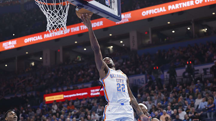 Mar 3, 2025; Oklahoma City, Oklahoma, USA; Oklahoma City Thunder guard Cason Wallace (22) shoots in front of Houston Rockets forward Jae'Sean Tate (8) during the second quarter at Paycom Center. Mandatory Credit: Alonzo Adams-Imagn Images Mar 3, 2025; Oklahoma City, Oklahoma, USA; Oklahoma City Thunder guard Cason Wallace (22) shoots in front of Houston Rockets forward Jae'Sean Tate (8) during the second quarter at Paycom Center. Mandatory Credit: Alonzo Adams-Imagn Images