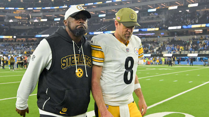 Nov 9, 2025; Inglewood, California, USA; Pittsburgh Steelers head coach Mike Tomlin and quarterback Aaron Rodgers (8) walk off the field after the game against the Los Angeles Chargers at SoFi Stadium. Mandatory Credit: Jayne Kamin-Oncea-Imagn Images