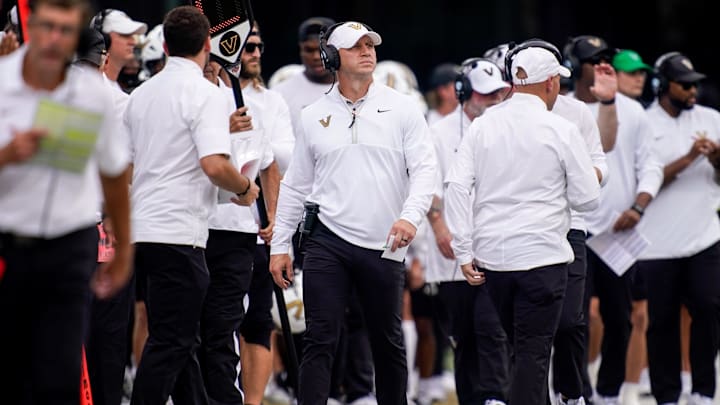 Vanderbilt coach Clark Lea watches his team face Utah State during the first quarter at FirstBank Stadium in Nashville, Tenn., Saturday, Sept. 27, 2025. Vanderbilt coach Clark Lea watches his team face Utah State during the first quarter at FirstBank Stadium in Nashville, Tenn., Saturday, Sept. 27, 2025.